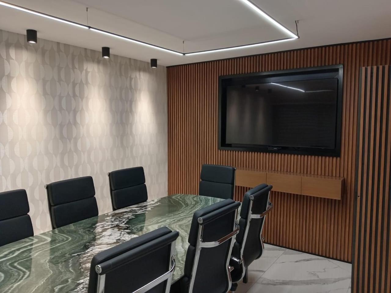 Expo Satelite 2750 Hotel & Suites Гуадалахара Екстериор снимка
